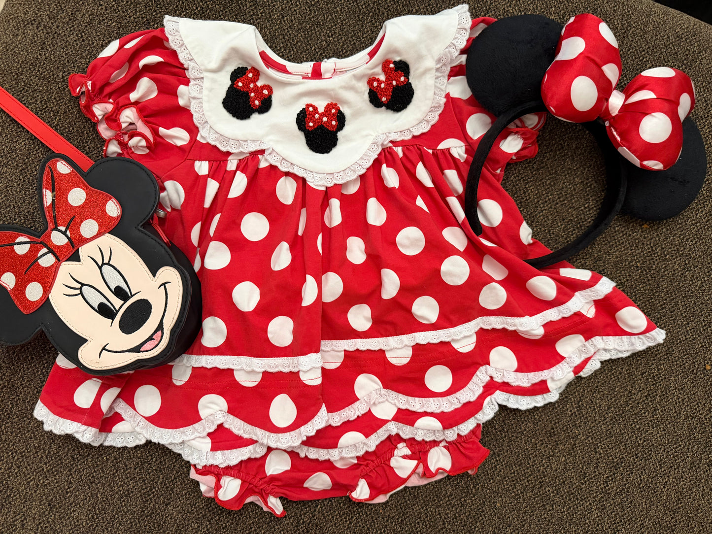 MOUSE EARS RED DIAPER SET