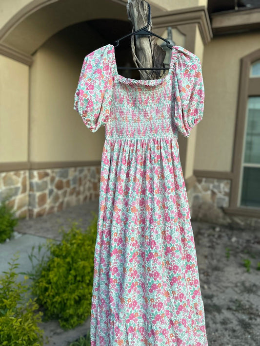 MOM MAXI DRESS (DRESS IS A LIGHTER SHADE THAN BABY OUTFITS, SLIDE TO 2nd PICTURE FOR REFERENCE)